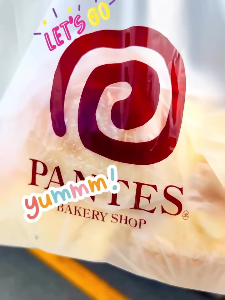 パンテス 赤い渦巻きロゴ入りのパン袋