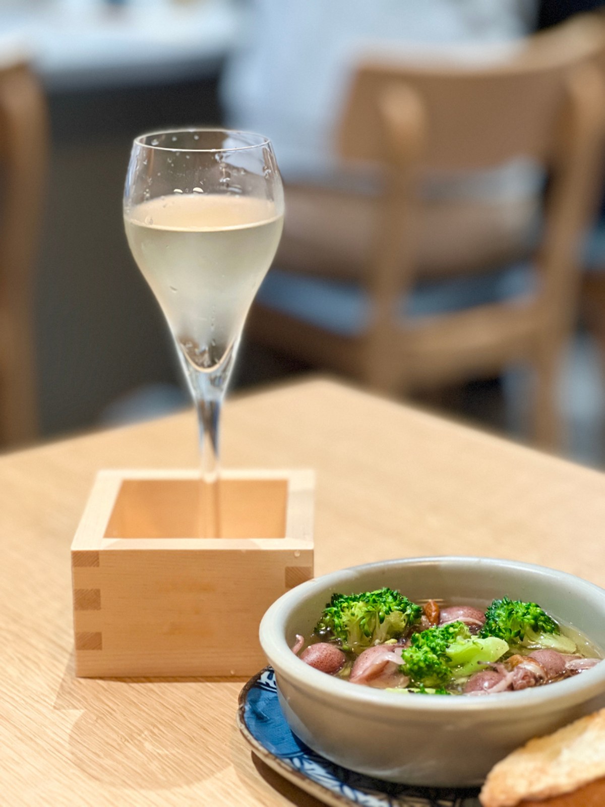 福井のお店で撮った升酒